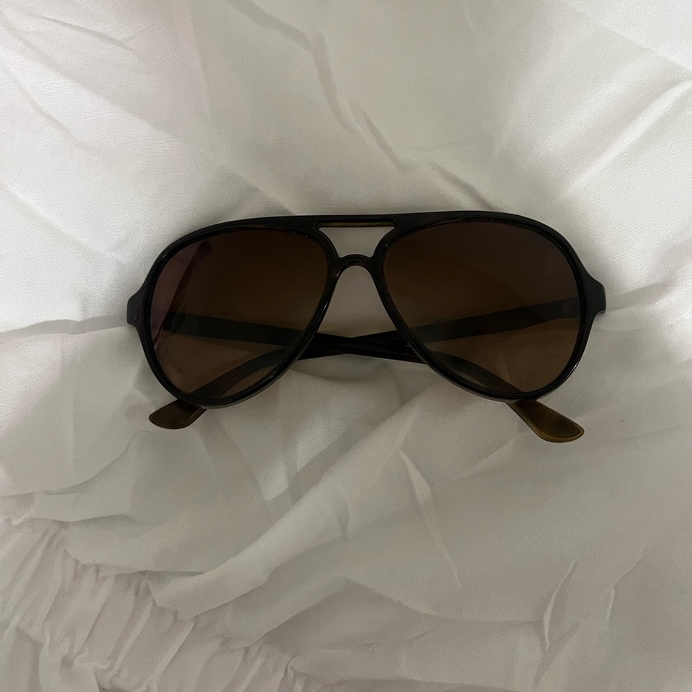 ray bans Aviator Style Brown Lens Sunglasses